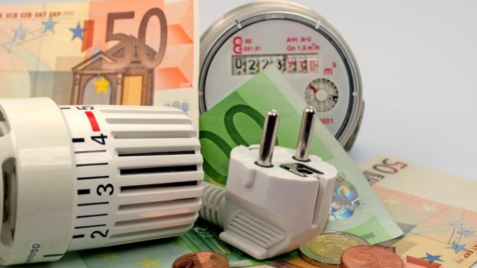 Energiekosten sparen, Thermostat, Geldscheine